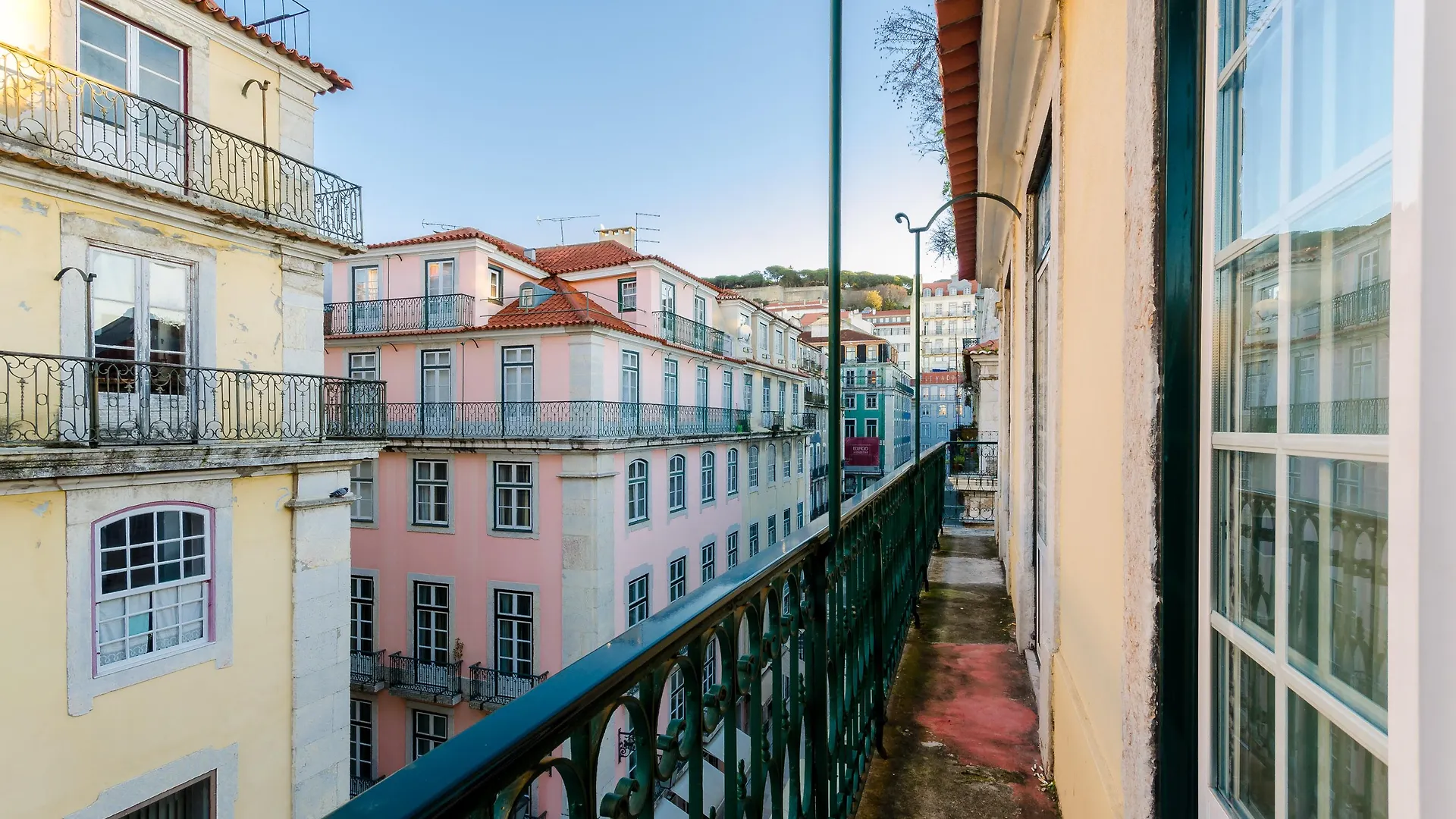 Hotel Duas Nacoes Lisboa 2*,  Portekiz